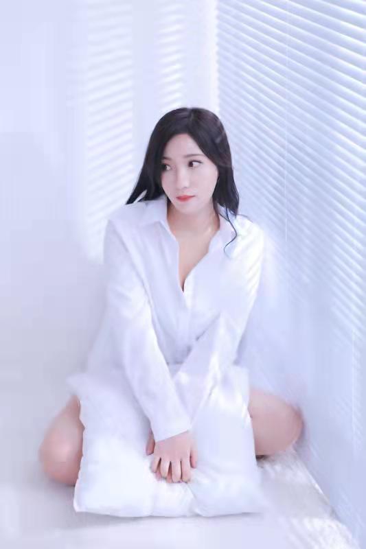 kh非常棒的小姐姐