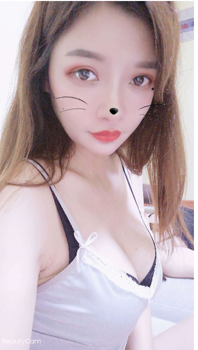 夜总会陪酒妹下水捞金，盘整调顺大奶细腰还年轻~