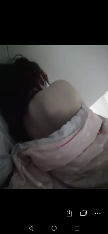 大一学生18岁171高古典美女她的人生第二次ml学美术的